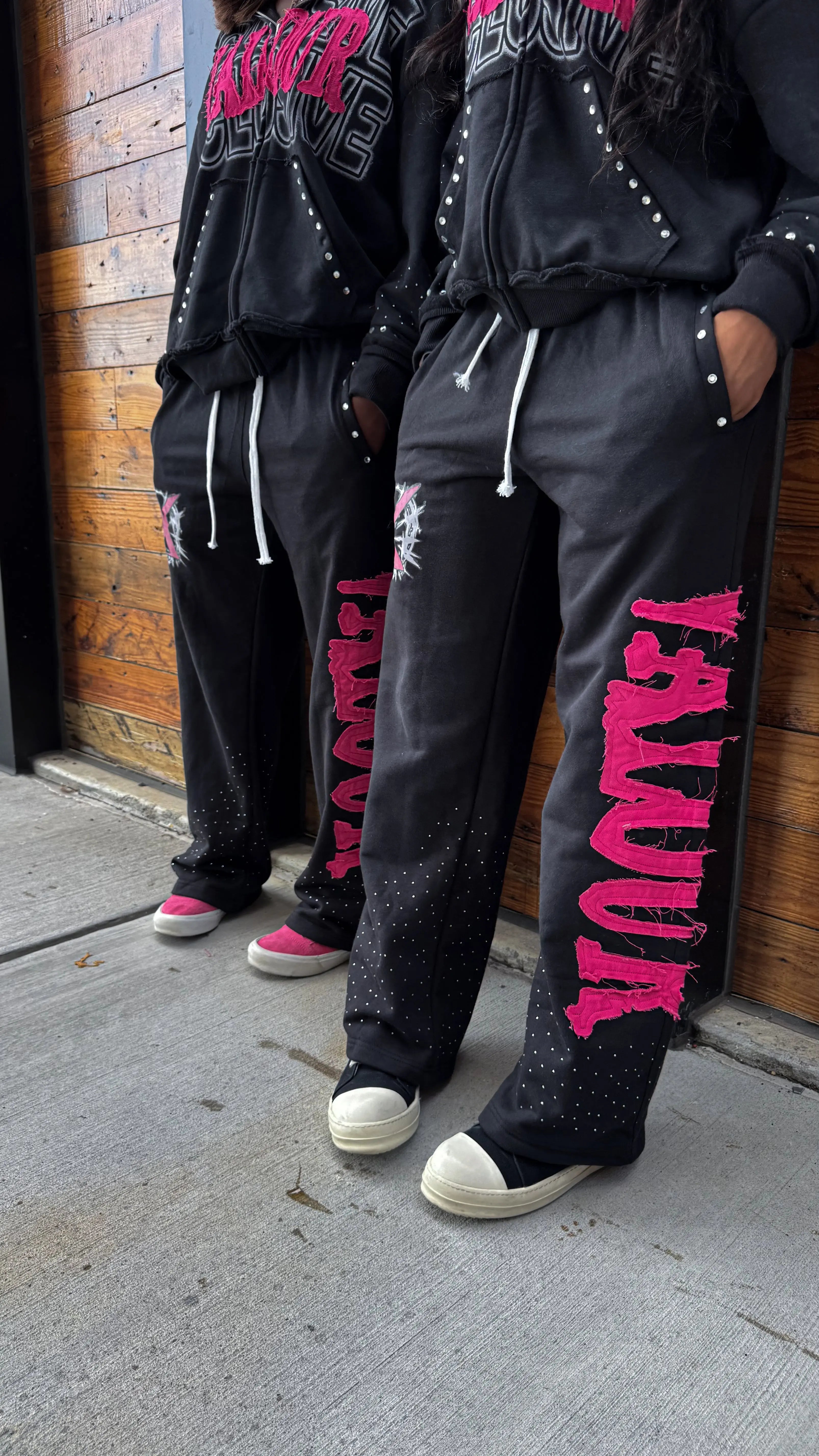 "CHARCOAL BLACK" RHINESTONE SWEATPANTS Xclusive Valour